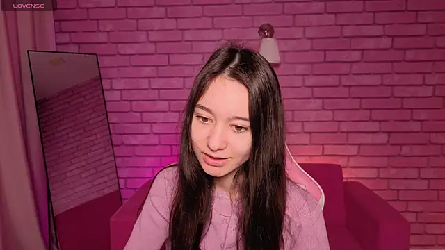 Nicole Brownie online show from 05/07/26, 12:59