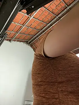 Puka2001 online show from 04/21/26, 04:52