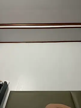 Snapshot of Puka2001 chatting on 02/06/26, 06:26 Puka2001 online show from 02/06/26, 06:26