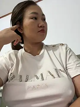 Snapshot of Puka2001 chatting on 02/11/26, 04:34 Puka2001 online show from 02/11/26, 04:34