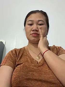 Snapshot of Puka2001 chatting on 02/10/26, 08:24 Puka2001 online show from 02/10/26, 08:24