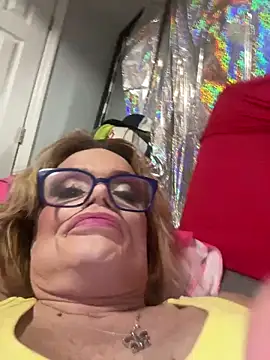 Snapshot of starandsky chatting on 02/21/26, 05:09 starandsky online show from 02/21/26, 05:09