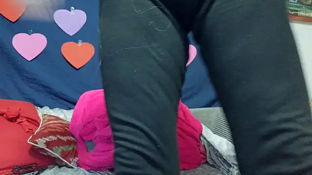 Snapshot of starandsky chatting on 02/14/26, 11:49 starandsky online show from 02/14/26, 11:49