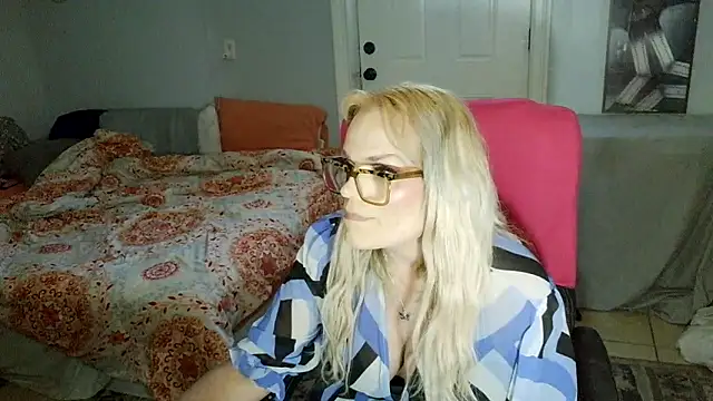 starandsky online show from 03/08/26, 06:33