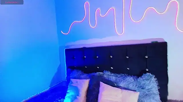 Martina Sky  online show from 03/28/26, 07:04