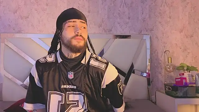 Benny and Mark online show from 03/05/26, 03:58