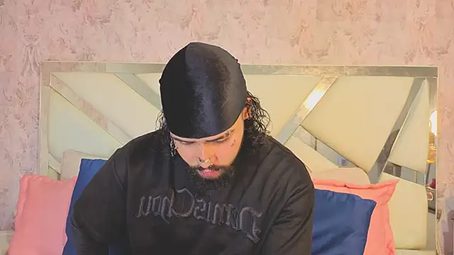 Benny and Mark online show from 04/06/26, 03:57