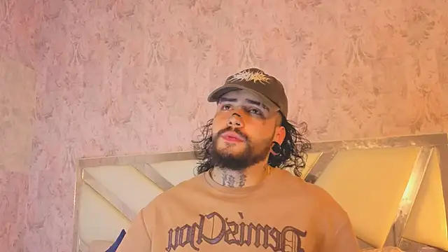 Benny and Mark online show from 04/08/26, 03:19