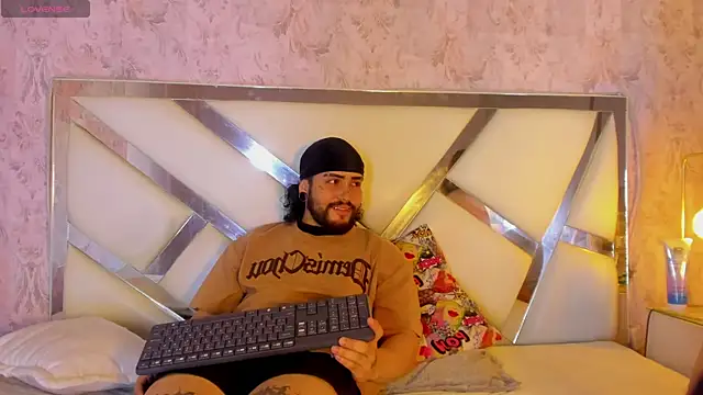 Benny and Mark online show from 02/06/26, 03:57