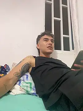 vanilla Kush online show from 02/12/26, 04:45