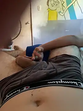 vanilla Kush online show from 05/18/26, 02:33