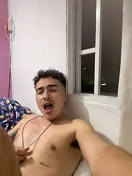 vanilla Kush online show from 03/20/26, 02:01