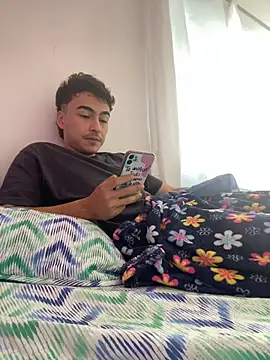 vanilla Kush online show from 02/17/26, 02:25