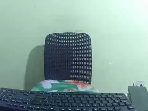 Snapshot of Sexy_asian4u chatting on 02/09/26, 04:16 Sexy asian4u online show from 02/09/26, 04:16