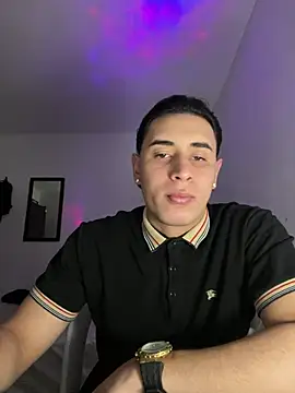 Maximuz1920 online show from 03/20/26, 12:44
