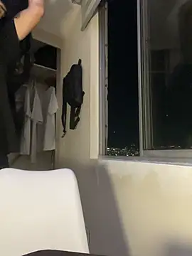 Maximuz1920 online show from 02/05/26, 04:19