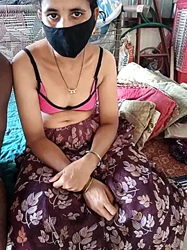 Snapshot of desicpl26 chatting on 02/14/26, 09:20 desicpl26 online show from 02/14/26, 09:20