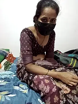 Snapshot of desicpl26 chatting on 02/24/26, 05:25 desicpl26 online show from 02/24/26, 05:25