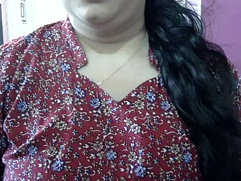 Cute Aliyaa online show from 03/31/26, 09:55