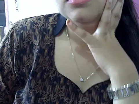 Cute Aliyaa online show from 04/23/26, 09:27