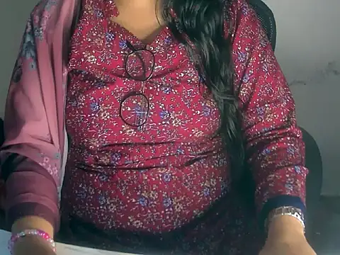 Cute Aliyaa online show from 03/01/26, 08:14