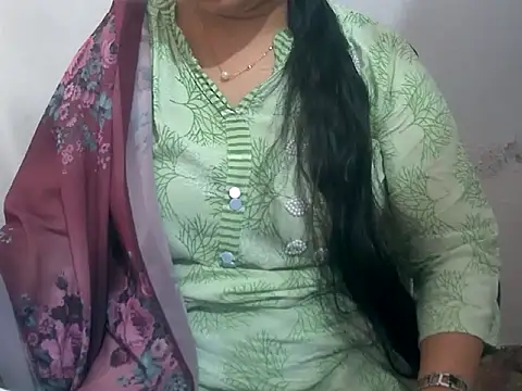 Cute Aliyaa online show from 03/02/26, 08:21