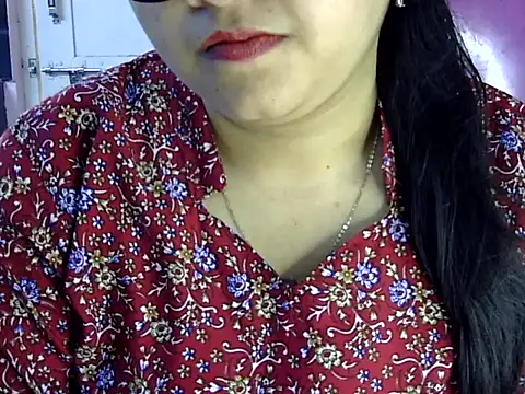 Snapshot of Cute_Aliyaa chatting on 06/02/26, 12:16 Cute Aliyaa online show from 06/02/26, 12:16