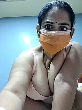 Snapshot of diyam4002 chatting on 02/21/26, 11:34 diyam4002 online show from 02/21/26, 11:34