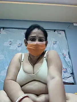 Snapshot of diyam4002 chatting on 02/18/26, 06:26 diyam4002 online show from 02/18/26, 06:26