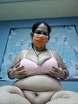 Snapshot of diyam4002 chatting on 02/20/26, 09:33 diyam4002 online show from 02/20/26, 09:33