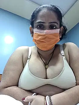 Snapshot of diyam4002 chatting on 02/07/26, 09:17 diyam4002 online show from 02/07/26, 09:17