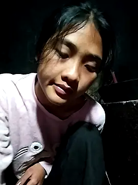 Hoa-tuylip online show from 02/14/26, 10:54