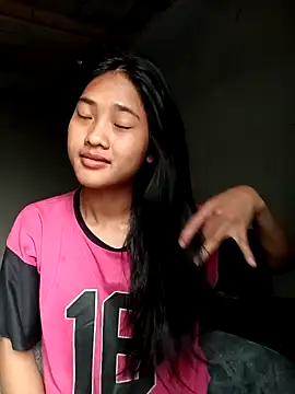 Hoa-tuylip online show from 02/27/26, 01:28