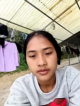 Hoa-tuylip online show from 03/09/26, 07:23