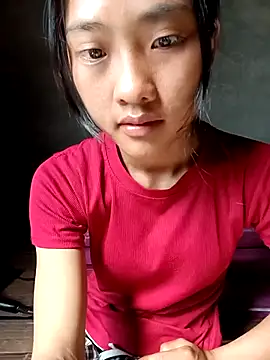 Hoa-tuylip online show from 04/13/26, 07:56