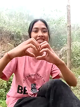 Hoa-tuylip online show from 03/29/26, 12:34