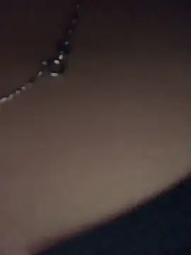 Hoa-tuylip online show from 02/15/26, 12:59