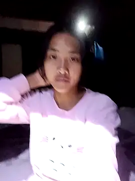 Hoa-tuylip online show from 03/05/26, 12:24