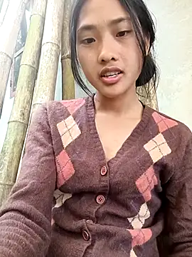 Hoa-tuylip online show from 03/17/26, 03:53