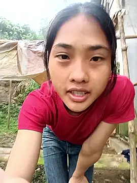 Hoa-tuylip online show from 03/27/26, 12:08