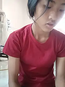 Snapshot of Hoa-tuylip chatting on 05/23/26, 11:26 Hoa-tuylip online show from 05/23/26, 11:26