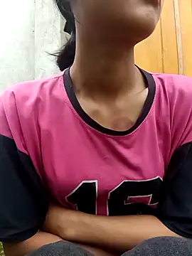 Hoa-tuylip online show from 04/20/26, 12:35