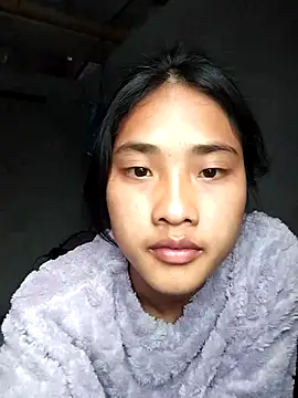 Hoa-tuylip online show from 02/17/26, 05:49