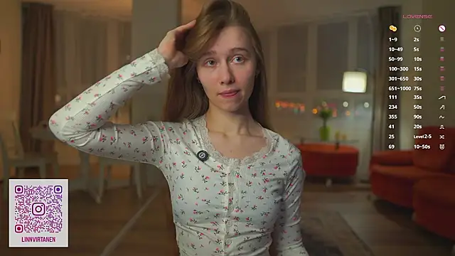 Snapshot of SharaNewbern chatting on 02/21/26, 03:36 SharaNewbern online show from 02/21/26, 03:36