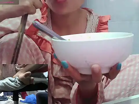 Snapshot of song_ngan chatting on 02/27/26, 01:50 song ngan online show from 02/27/26, 01:50