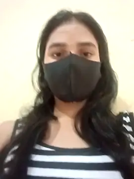 Mahira-- online show from 05/13/26, 03:46