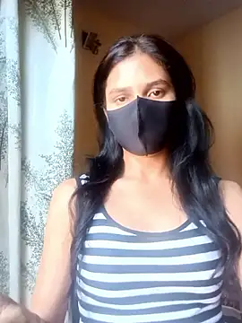 Mahira-- online show from 04/26/26, 08:44