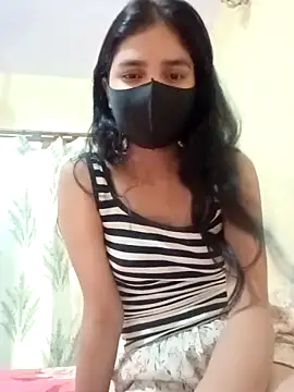 Mahira-- online show from 06/15/26, 05:07