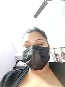 Snapshot of milf_punjaban chatting on 02/19/26, 04:48 milf punjaban online show from 02/19/26, 04:48