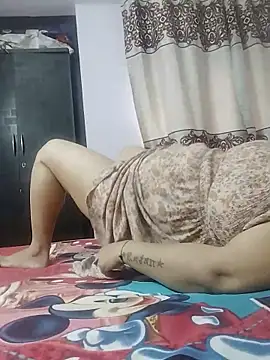 Snapshot of milf_punjaban chatting on 05/16/26, 10:47 milf punjaban online show from 05/16/26, 10:47